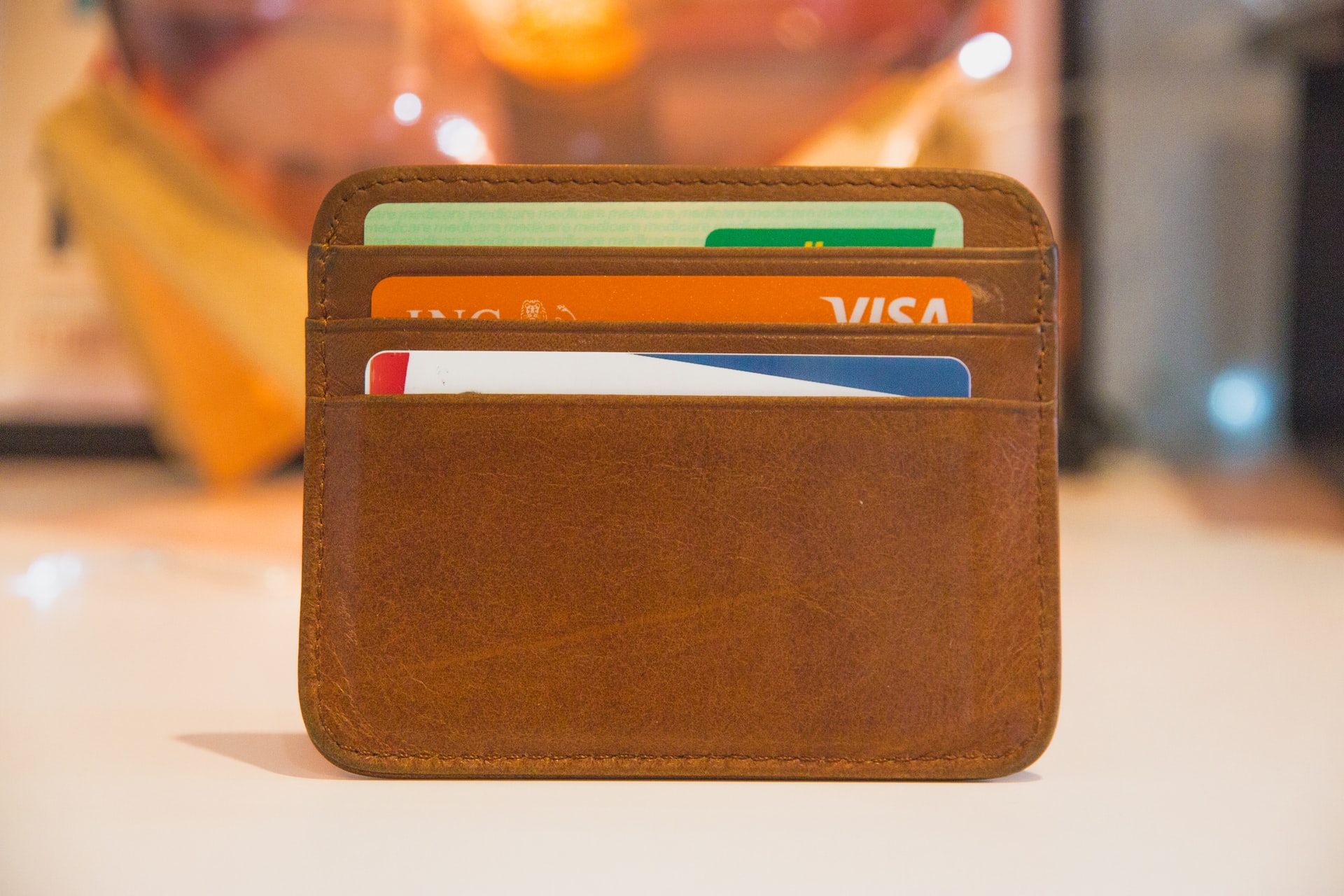 The Pros and Cons of Prepaid Credit Cards